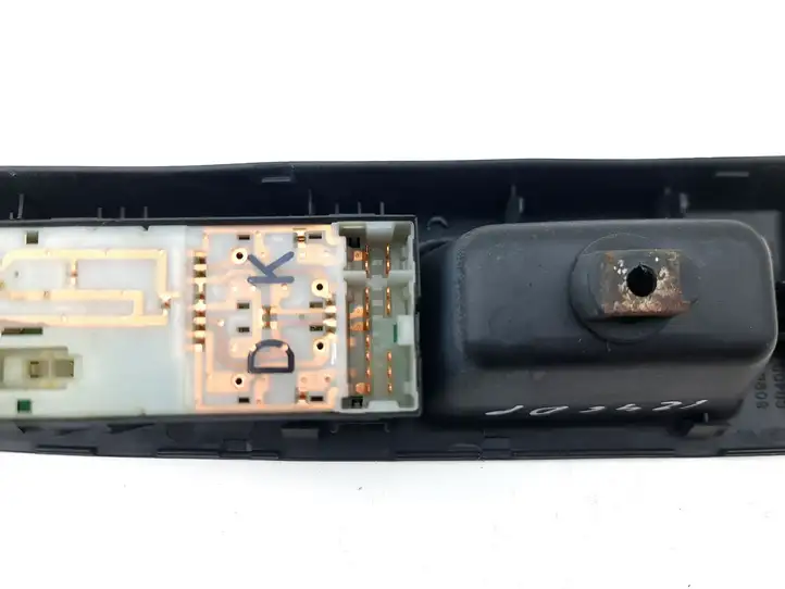 Nissan 350Z (2001 - 2009) 80960CD400 Блок кнопок стеклоподъемников — фото 2