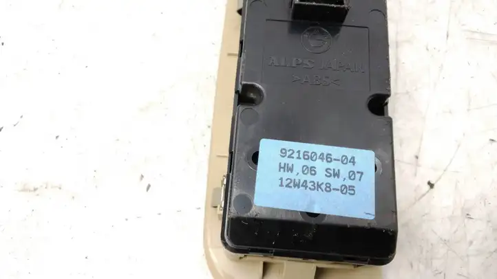BMW X1 E84 (2009 - 2015) 9216046 Кнопка стеклоподъемников — фото 9