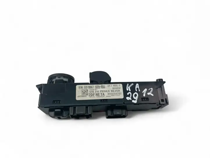 Ford Transit - Tourneo Connect (2009 - 2017) DT1114A433E Кнопка стеклоподъемников — фото 6