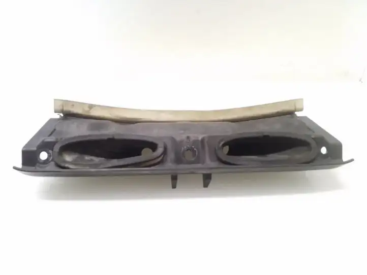BMW 3 E90 E91 (2005 - 2012) 15677210 Прочие детали моторного отсека — фото 2