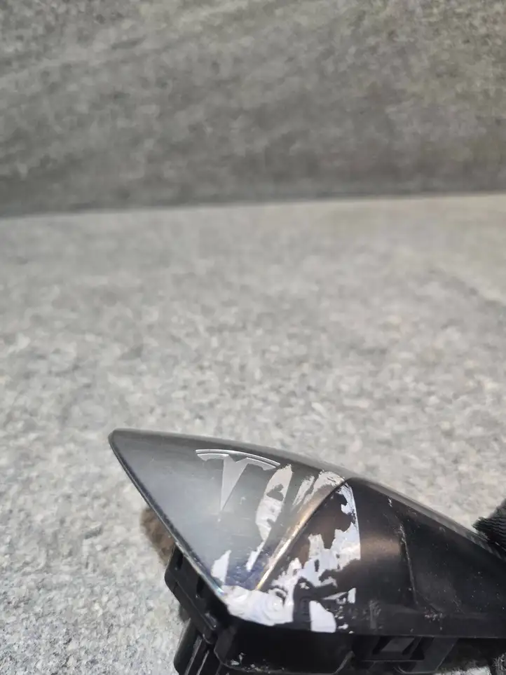 Tesla Model X (2015 - 2021)  112510600B Боковая камера в крыле