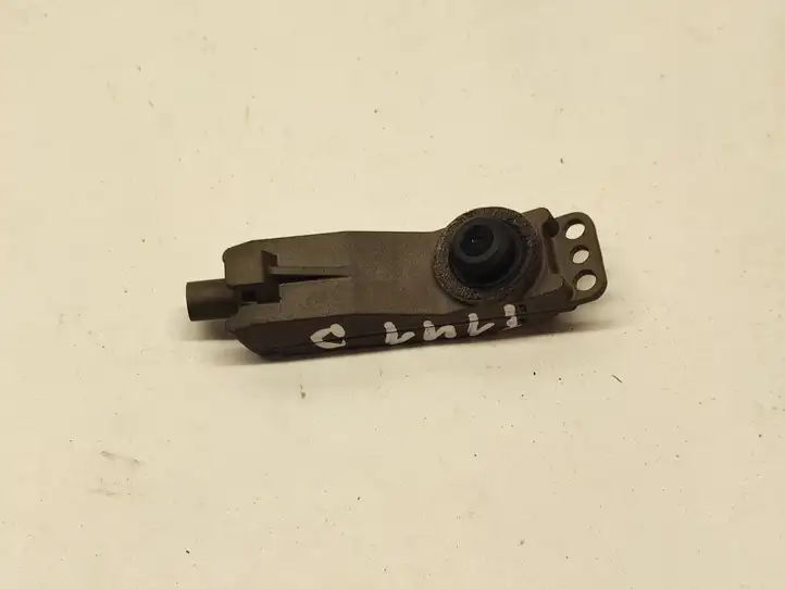 Tesla Model X (2015 - 2021)  1069104SRD Боковая камера в крыле