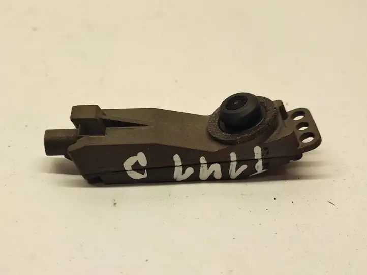 Tesla Model X (2015 - 2021)  1069104SRD Боковая камера в крыле