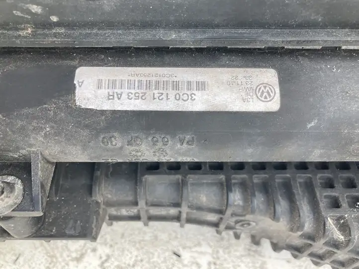 Volkswagen PASSAT B7 (2011 - 2014) 3C0121253AR Комплект радиаторов охлаждения — фото 3