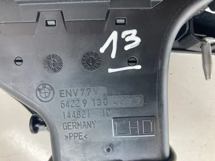 BMW 3 E90 E91 (2005 - 2012) 642291404599 Боковой воздушный дефлектор — фото 3