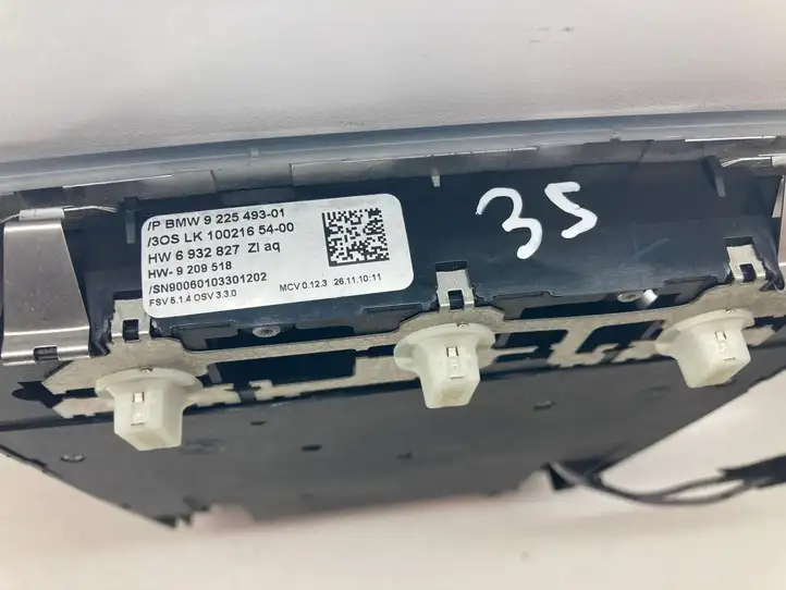 BMW X1 E84 (2009 - 2015) 922549301 Передняя подсветка — фото 2