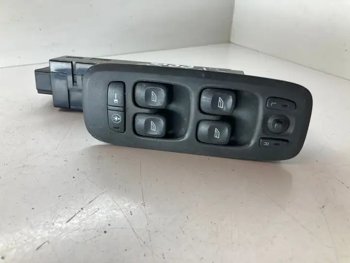 Volvo V70 (2000 - 2004) 09193383 Блок кнопок стеклоподъемников — фото 1