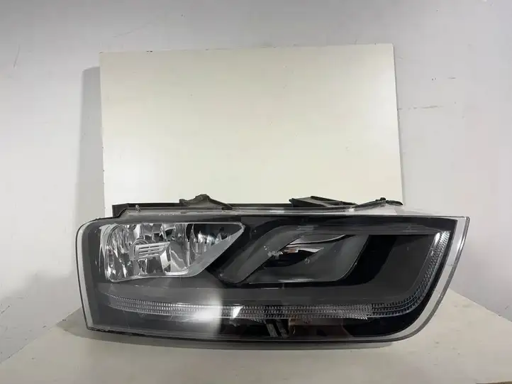 Audi Q3 8U (2011 - 2014) 8U0941004M Передняя фара — фото 9