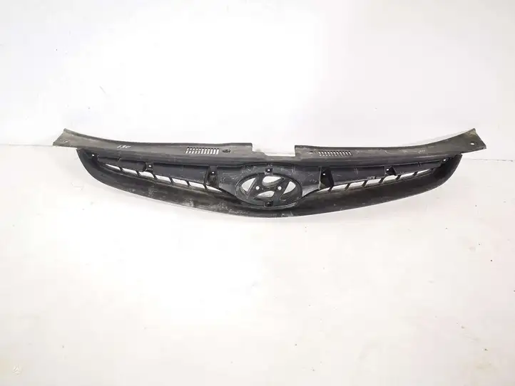 Hyundai i30 (2007 - 2012) Верхняя решетка радиатора — фото 1