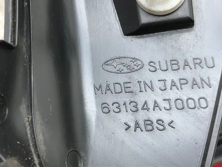 Subaru Outback (2009 - 2014) 63134AJ000 Отделка (ленточка) заднего фонаря — фото 2