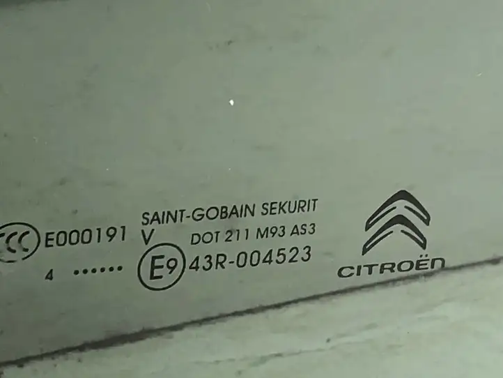 Citroen C4 Grand Picasso (2013 - 2016) Стекло задней двери — фото 2
