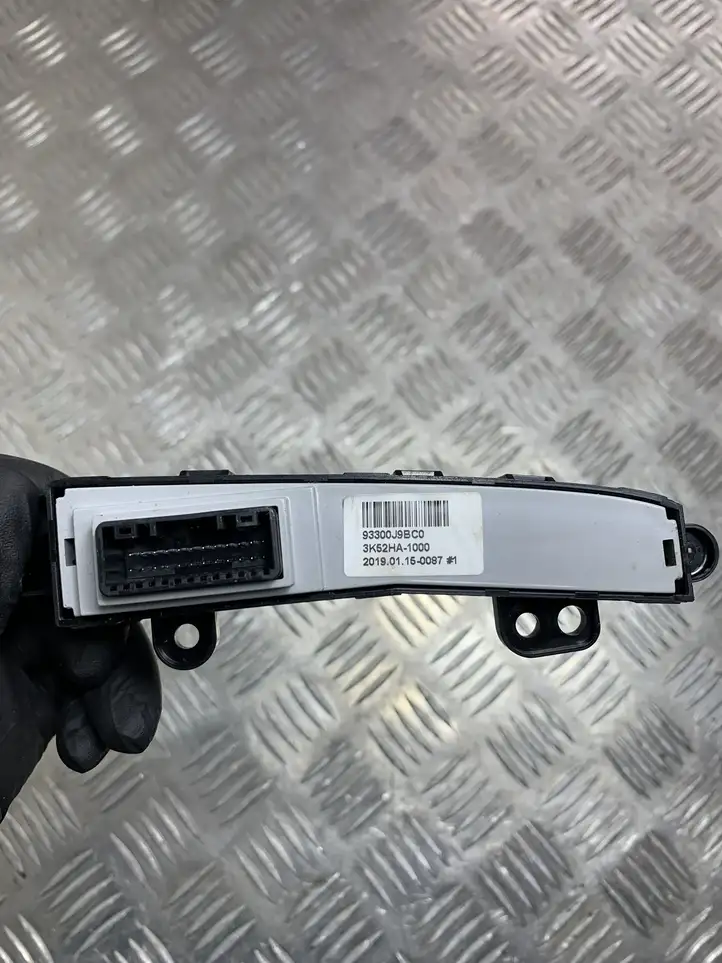 Hyundai Kona I (2017 - 2022) 93300J9BC0 Другие включатели / ручки/ переключатели — фото 2