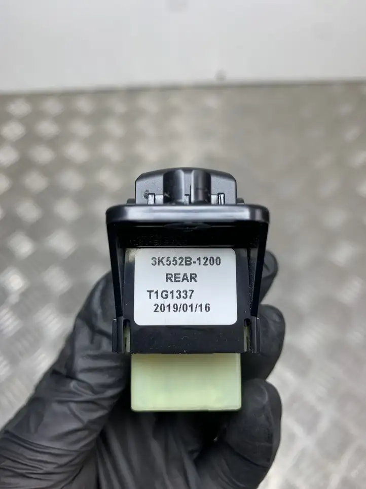 Hyundai Kona I (2017 - 2022) 3K552B1200 Блок кнопок стеклоподъемников — фото 4