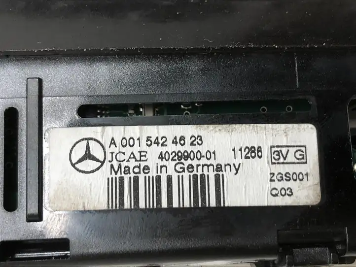 Mercedes-Benz E W212 (2009 - 2016) A0015424623 Экран парктроника PDC — фото 2