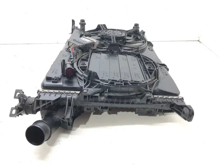 Audi A5 8T 8F (2007 - 2011) 8K0121251R Комплект радиаторов охлаждения — фото 8