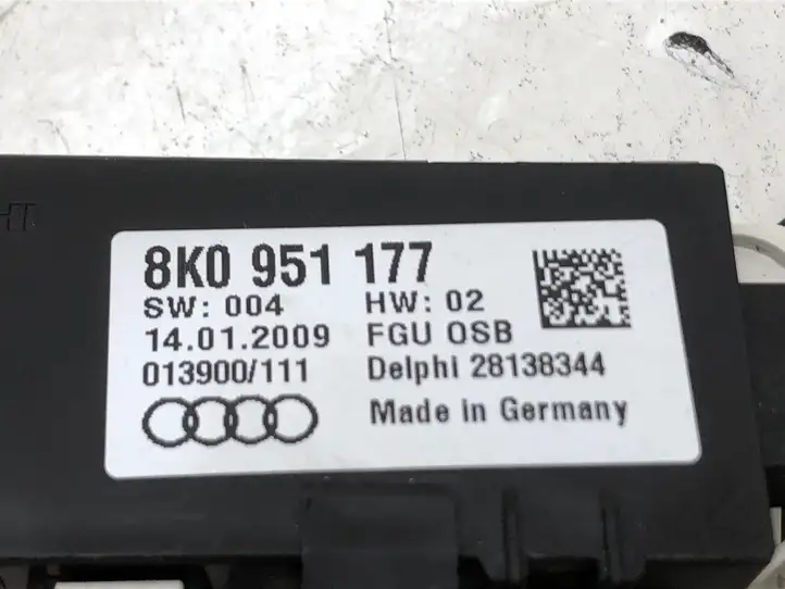 Audi A5 8T 8F (2007 - 2011) 8K0951177 Ультразвуковой датчик — фото 2