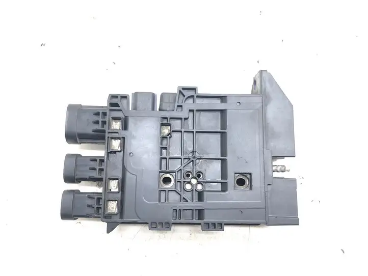 Renault Megane III (2009 - 2016) 243800011R Плюсовой провод аккумулятора — фото 1