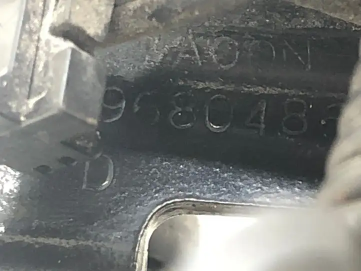Citroen Berlingo (2008 - 2012) 680486580 Средняя направляющая ролика раздвижной двери — фото 5