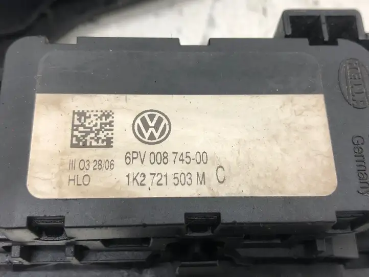 Volkswagen PASSAT B6 (2005 - 2010) 1K2721503M Педаль акселератора — фото 2