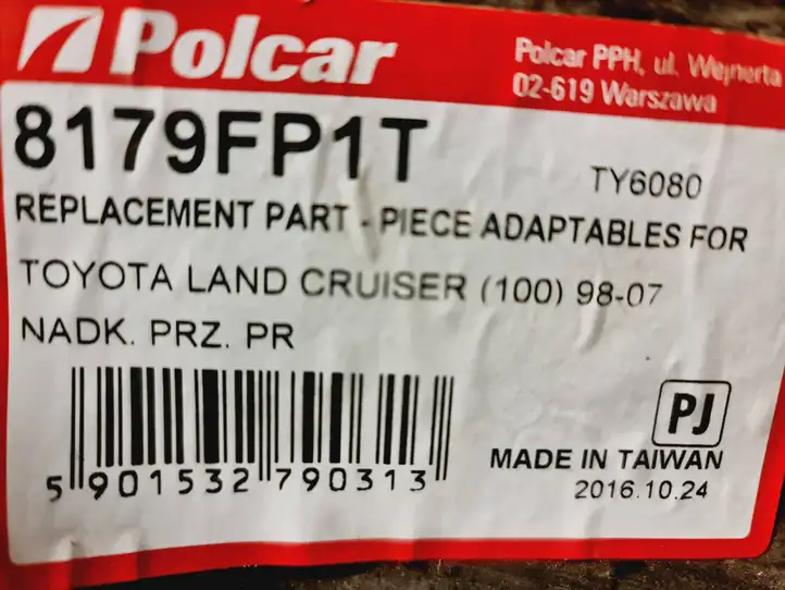 Toyota Land Cruiser (J100) (1998 - 2007) 8179FP1T Подкрылок колесной арки — фото 2
