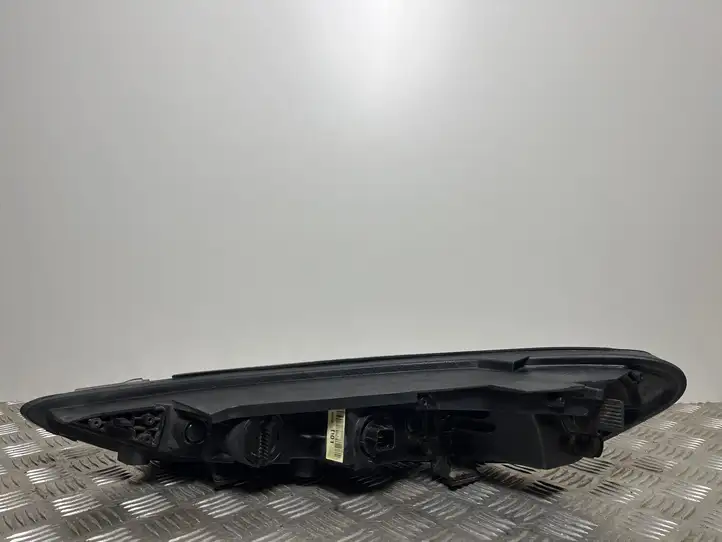 Hyundai Kona I (2017 - 2022) Передняя фара — фото 3
