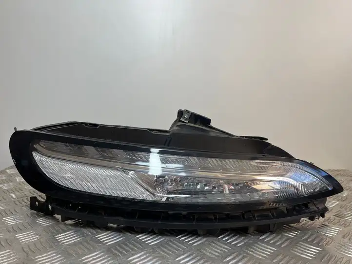 Jeep Cherokee (2013 - 2017) 6815704AO Передняя фара — фото 1