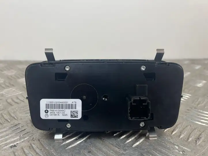 Jeep Grand Cherokee (2010 - 2021) P68141344AC Включатель регулировки высоты / жесткости ходовой части — фото 2