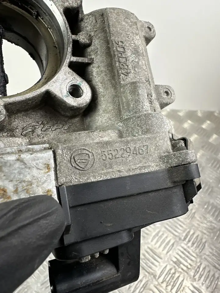 Jeep Cherokee (2013 - 2017) 55229467 Дроссельная заслонка — фото 6