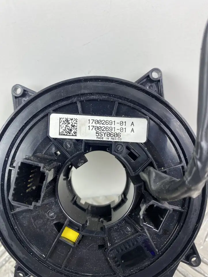 Jeep Cherokee (2013 - 2017) 1700269101A Контактное кольцо SRS — фото 2