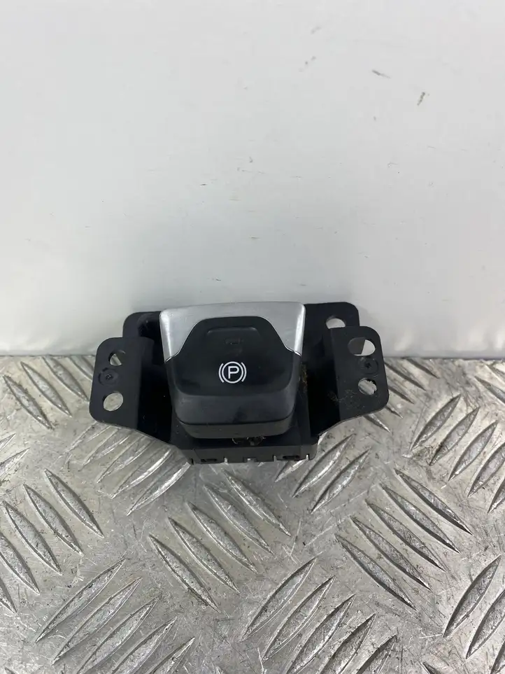 Jeep Cherokee (2013 - 2017) P68141759AB Кнопка ручного тормоза — фото 1