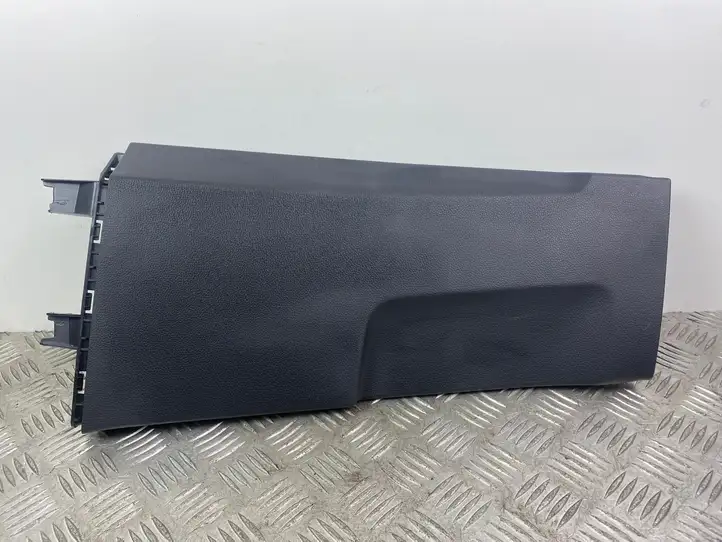 Seat Arona (2017 - ) 6F0867239 Нижняя обшивка стойки B — фото 1