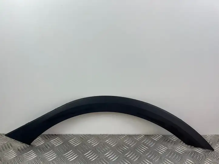 Seat Arona (2017 - ) Молдинг заднего крыла — фото 1
