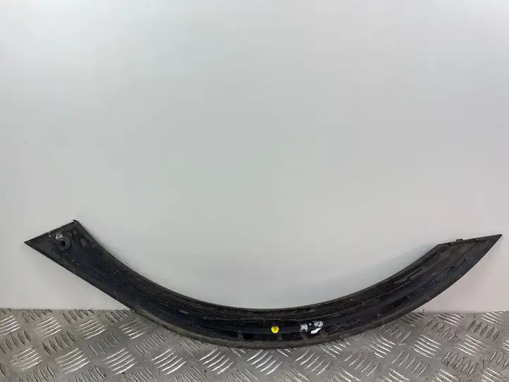 Seat Arona (2017 - ) Молдинг заднего крыла — фото 2