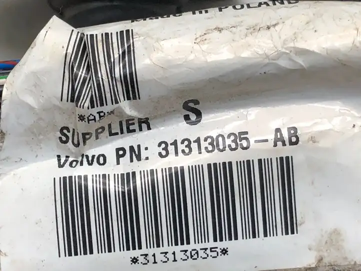 Volvo S40 (2007 - 2012) 31313035 Прочая электропроводка — фото 4