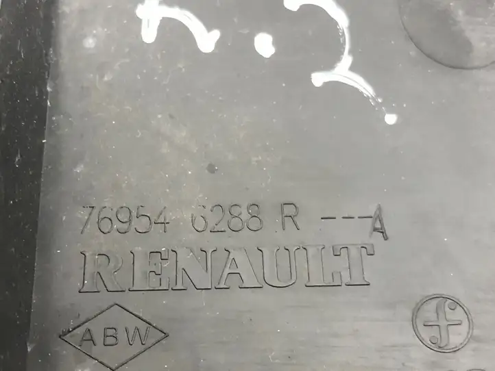 Renault Clio IV (2012 - 2019) 769546288R Внутренняя отделка заднего порога — фото 4