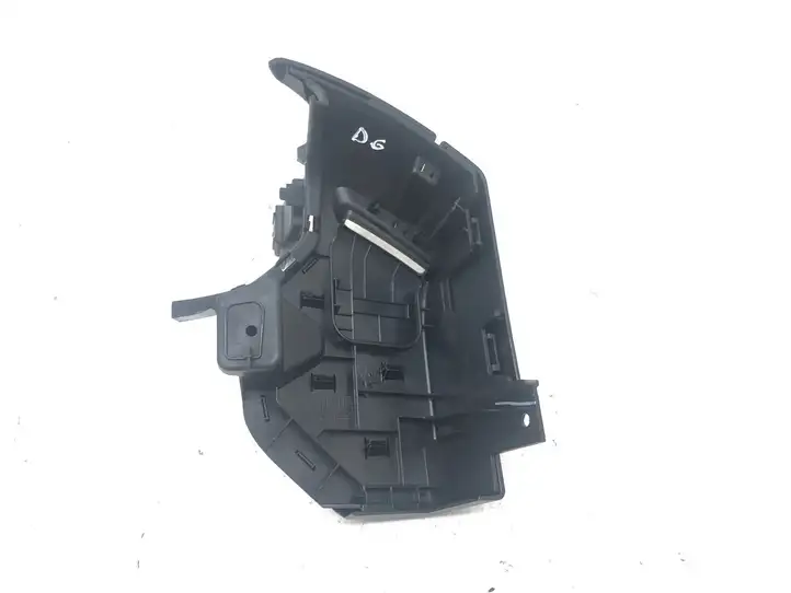BMW X3 F25 (2010 - 2017) 51497243782 Накладка ремня безопасности — фото 2