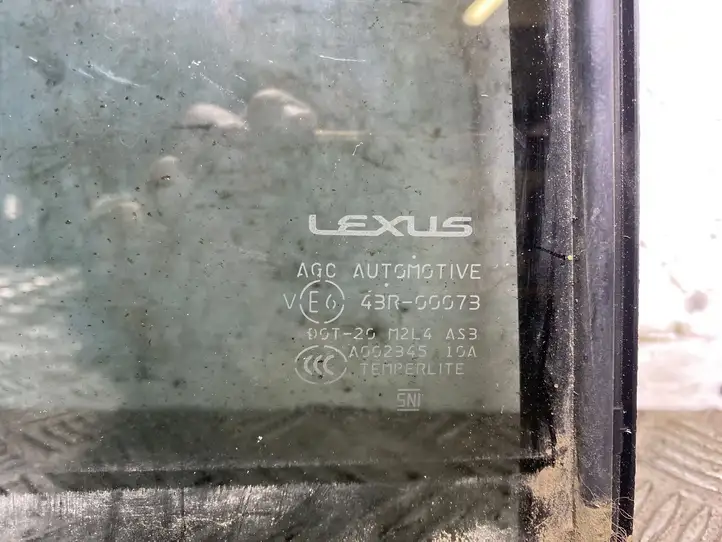 Lexus LX 570 (2012 - 2015) Форточка двери — фото 2