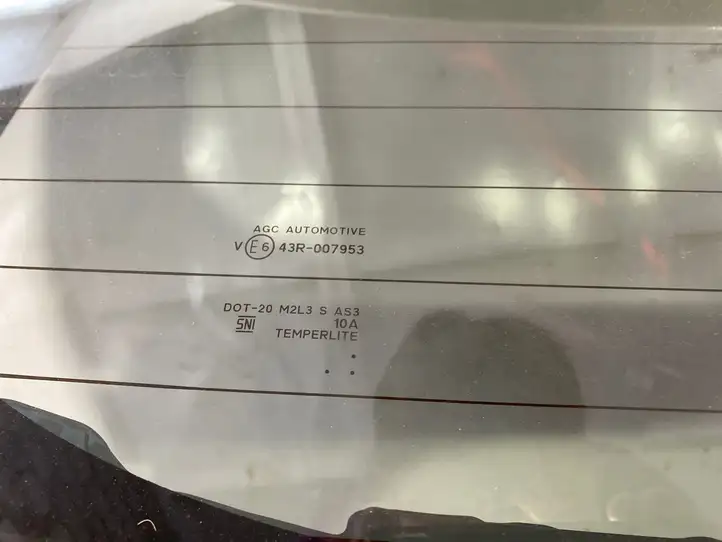 Mitsubishi Eclipse Cross (2018 - ) Крышка багажника — фото 4