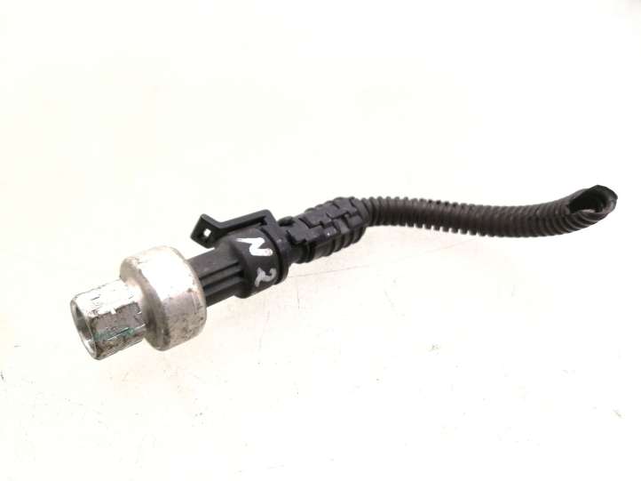 Opel Astra (2004 - 2009)  09131721 Датчик давления кондиционера воздуха