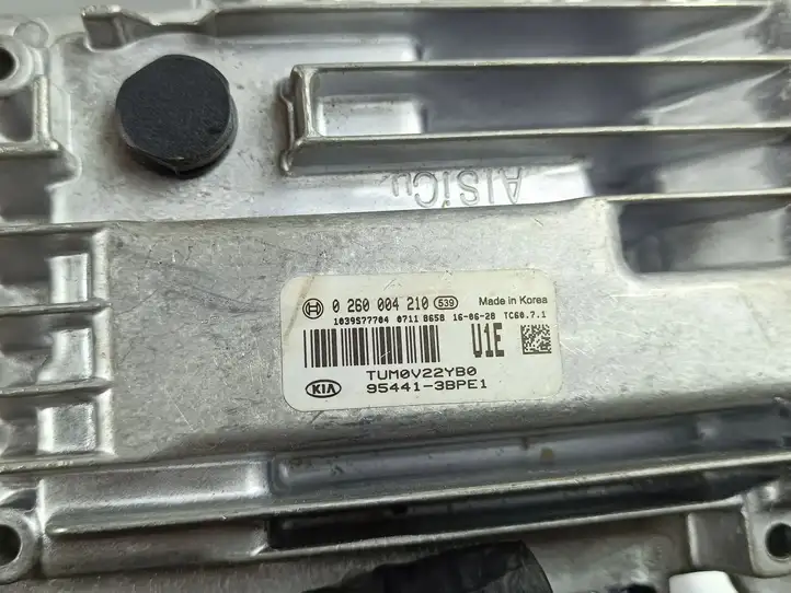 Kia Sorento (2017 - 2020) 0260004210 Прочие блоки управления — фото 2