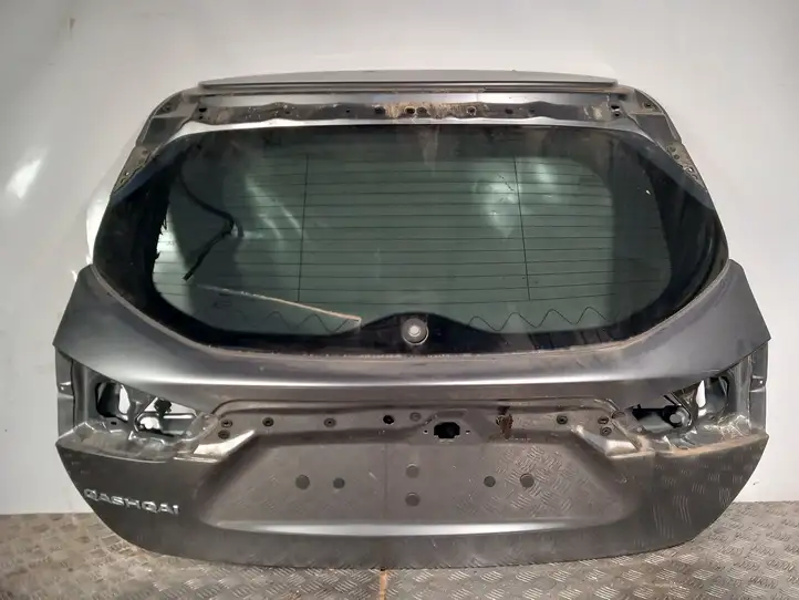 Nissan Qashqai (2017 - 2020) Крышка багажника — фото 3