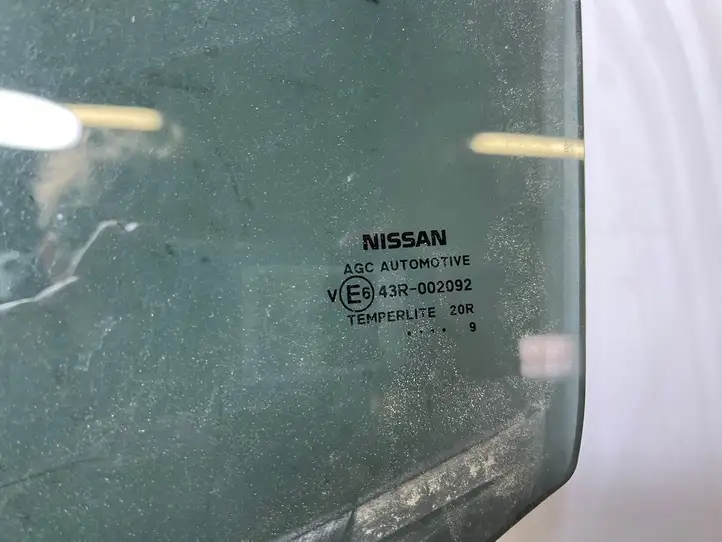 Nissan Qashqai (2017 - 2020) Стекло задней двери — фото 2