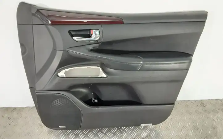 Lexus LX 570 (2012 - 2015) Обшивка передней двери — фото 1
