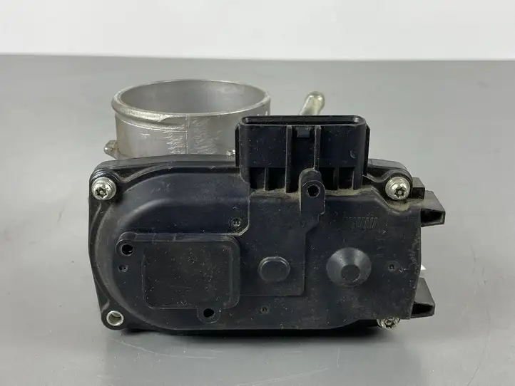 Mitsubishi Outlander (2012 - 2014) 4Y180215 Дроссельная заслонка — фото 4