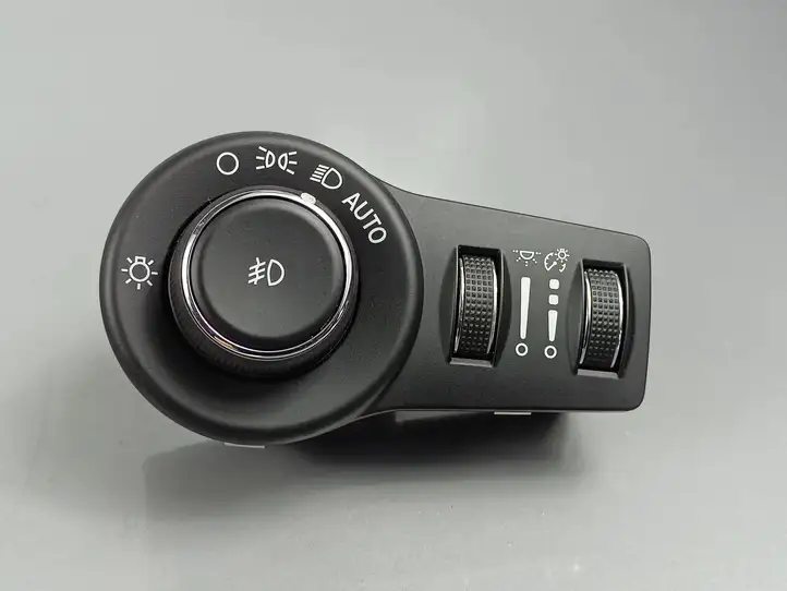 Jeep Cherokee (2013 - 2017) P68154356AB8295 Включатель фонарей — фото 2