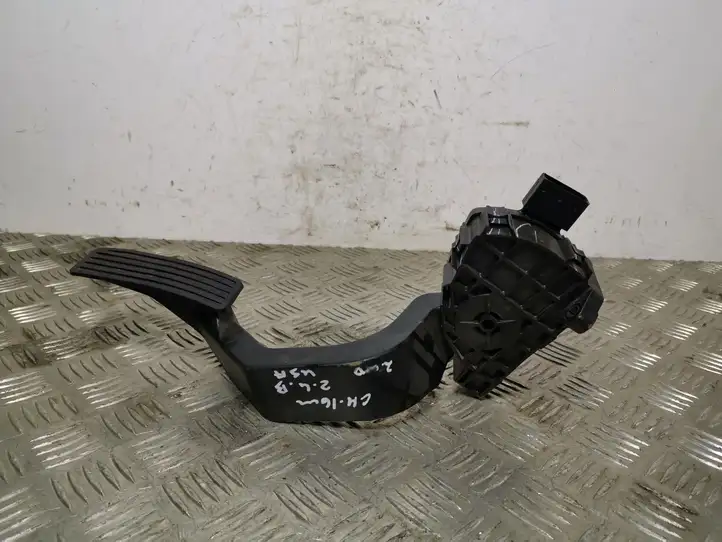 Jeep Cherokee (2013 - 2017) H1420141010 Педаль акселератора — фото 4