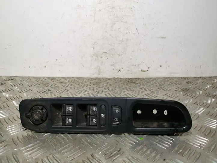 Jeep Renegade (2018 - ) 07356458350 Блок кнопок стеклоподъемников — фото 1