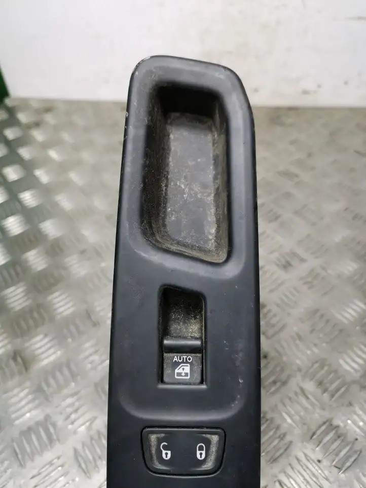 Jeep Renegade (2018 - ) 07356458380 Блок кнопок стеклоподъемников — фото 2