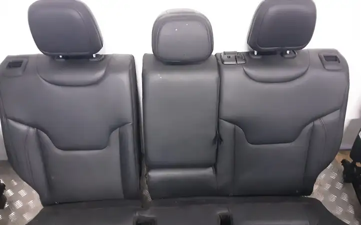 Jeep Compass (2017 - ) Комплект сидений — фото 5