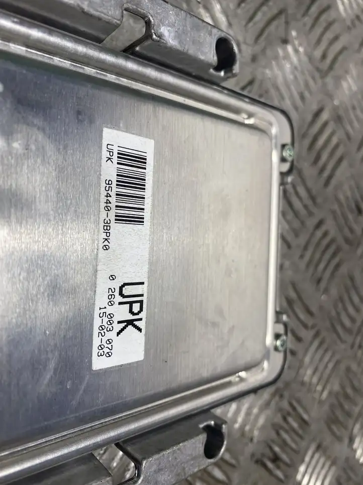 Kia Sorento (2017 - 2020) 0260003070 Прочие блоки управления — фото 5